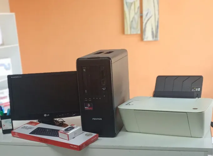 Computador completo + Multifuncional HP Wi-Fi 