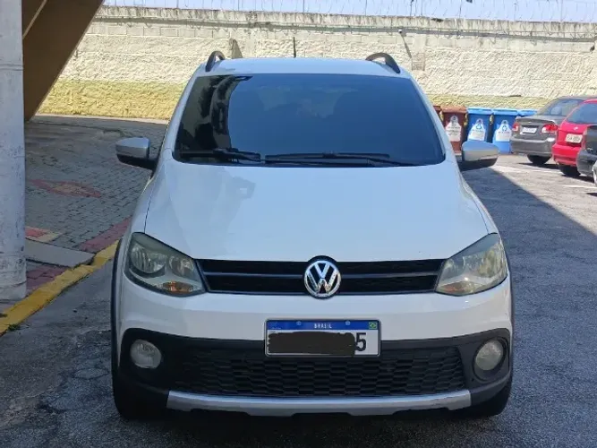 Volkswagen Crossfox 1.6 MI Total Flex 8V 5P 2014