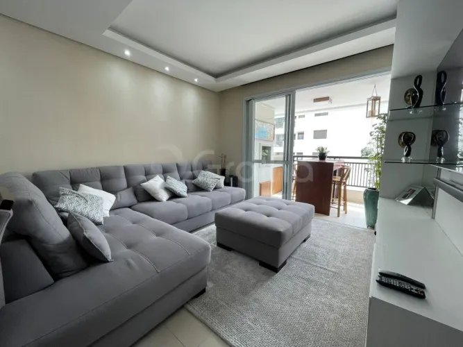 Apartamento com 4 quartos, 2 suítes e 122m² privativos no Itacorubi, Florianópolis