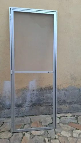 Porta de alumínio