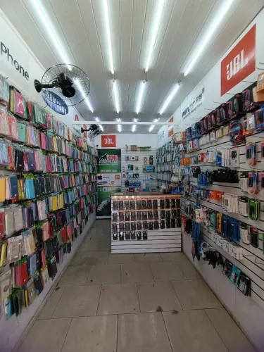 Vendo mercadoria completa de loja de acessórios de celular 