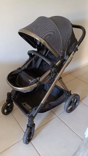 Carrinho de bebê