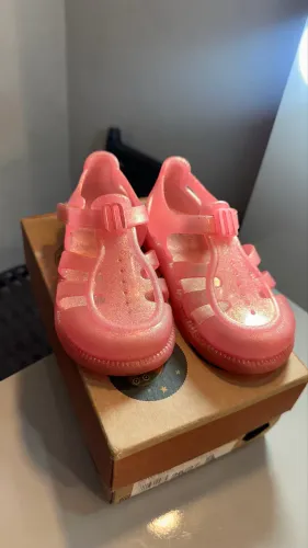 Melissa tam 22