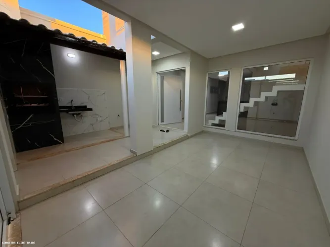 Casa para Venda em Guanambi, São Vicente, 4 dormitórios, 1 suíte, 3 banheiros, 1 vaga