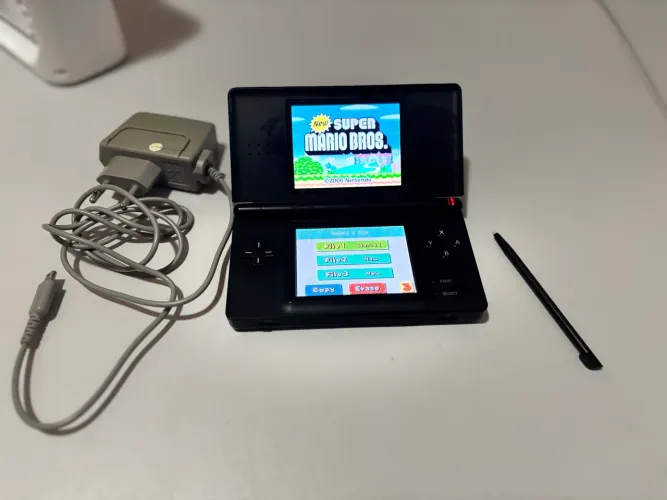 Nintendo DS Lite azul desbloqueado