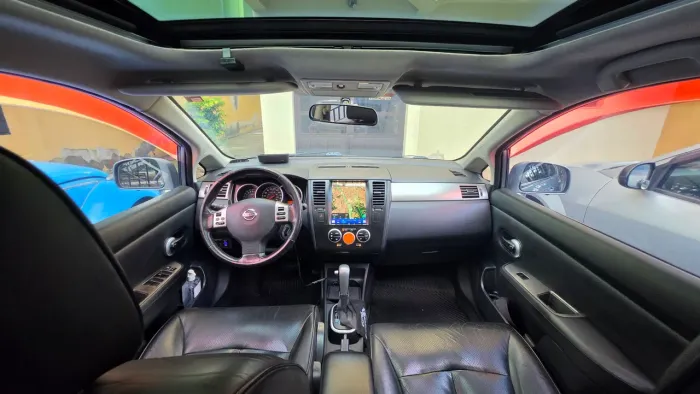 Nissan Tiida SL 1.8/1.8 Flex 16V Aut. 2013