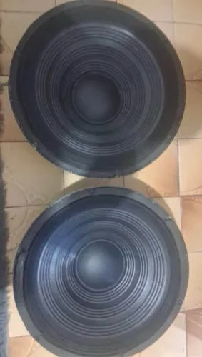 VENDO PAR DE ALPHA KHROMUS DE 1200RMS