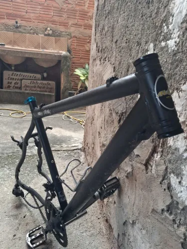 Quadro aro 26  tamanho 19 