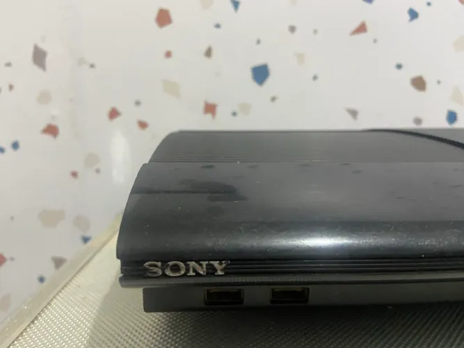 Playstation 3 Super Slim Desbloqueado