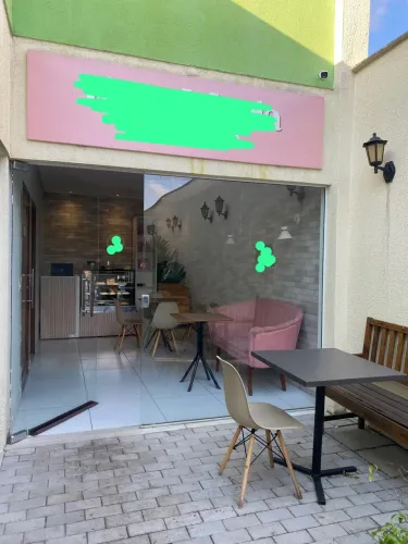 VENDO DOCERIA COMPLETA