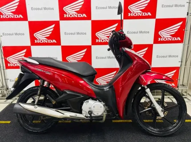 Honda Biz 125.