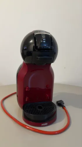 Cafeteira Dolce Gusto