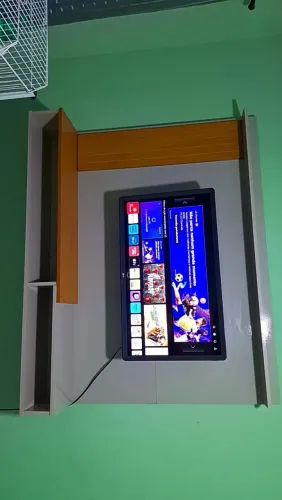 Painel de TV Ripado