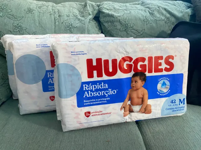 Kit Fralda Huggies M