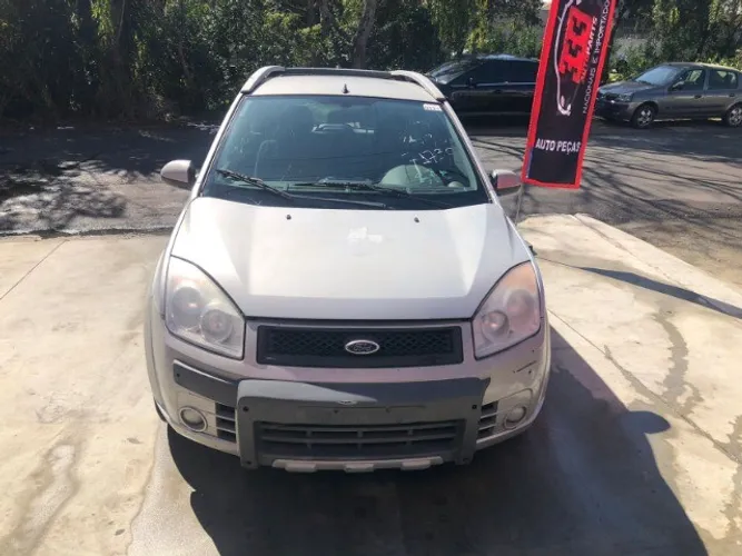 Sucata Ford Fiesta 1.6 Trail 2008 Disponível Para Retirada De Peças 