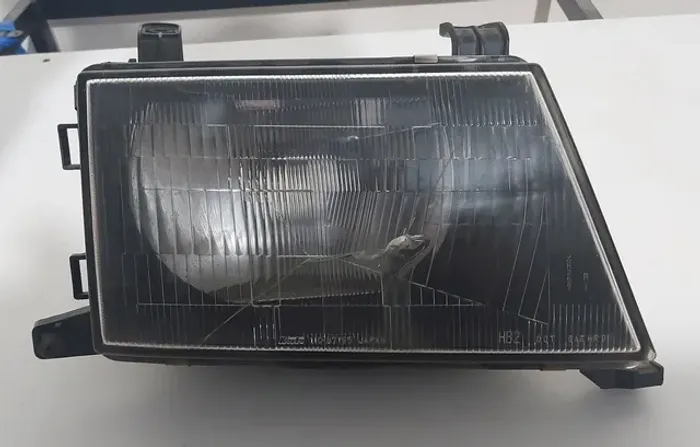 Farol Mitsubishi Pajero Sport 99 Lado Direito