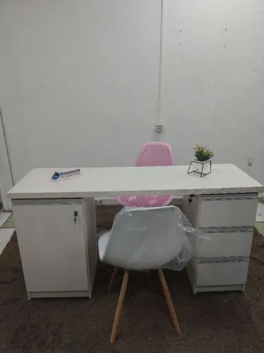 Mesa para estudo reta 