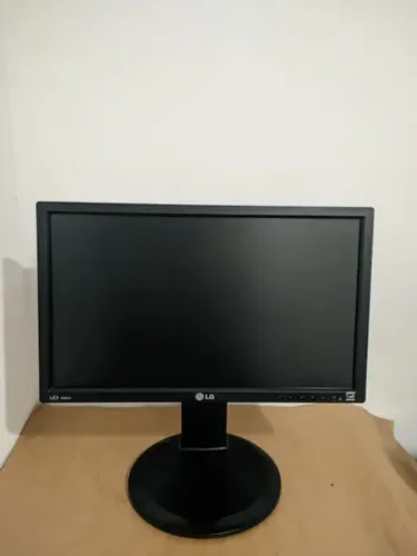 Monitor LG LED 19 polegadas com rotação de tela