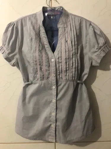 Blusa cinza estilo romantico (P/M)