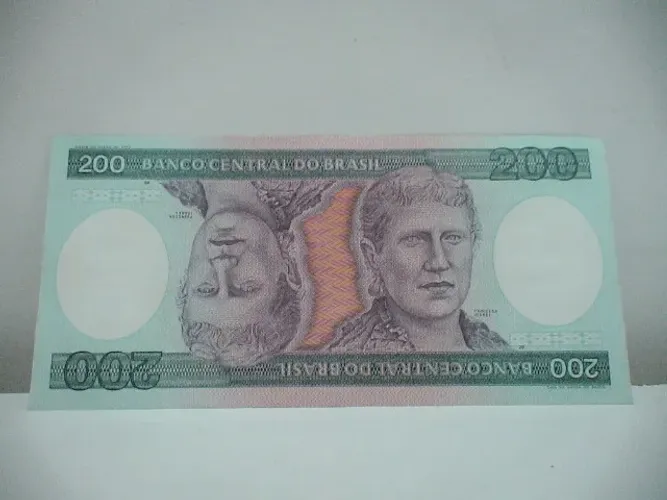 Cedula de 200 Cruzeiros - 14 notas em sequencia numerica