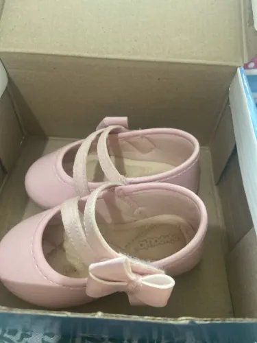 Sapatilha Rosa Infantil com Laço - Conforto e Estilo