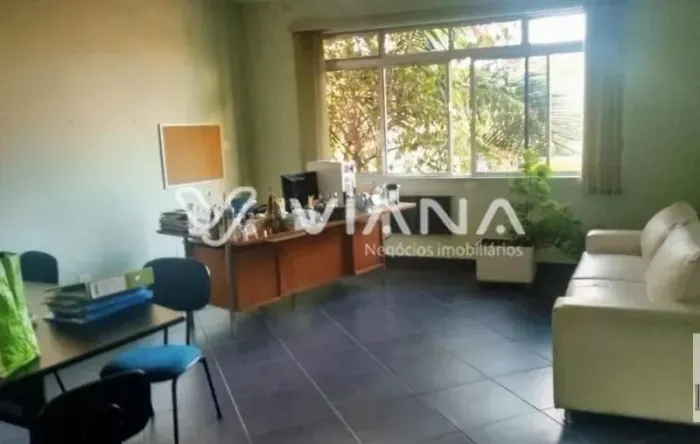 Prédio Comercial para Venda ou Locação no Bairro Nova Petrópolis em São Bernardo do Campo-