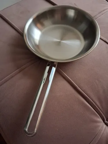Frigideira de Aço Inox tramontina