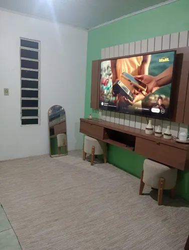 PAINEL MODERNO PARA TV ATÉ 70''