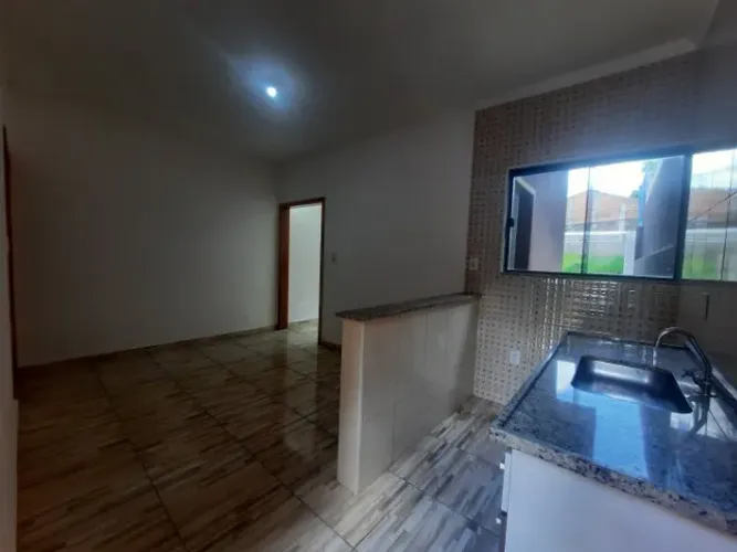 Novidade casa de 3 dormitórios sendo 1 suíte bairro Morada dos Nobres