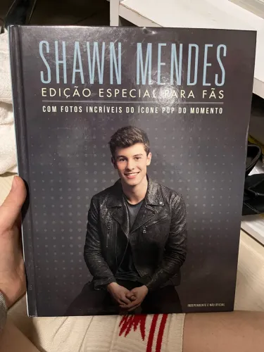 Livro Shawn Mendes - Edição Especial para Fãs
