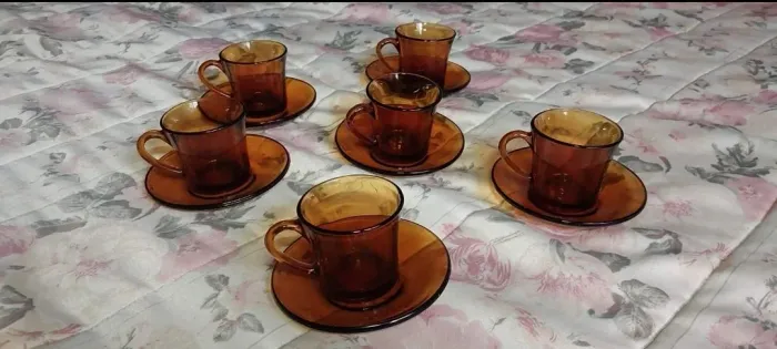 Conjunto de xícaras de cafezinho Duralex em vidro âmbar