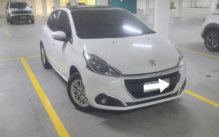 Peugeout 208 1.2 puretech 2019 - teto panorâmico