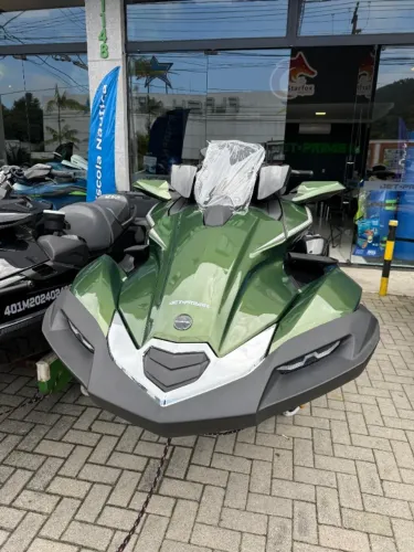 Jet Ski Kawasaki ULTRA 160 LX ano 2025 