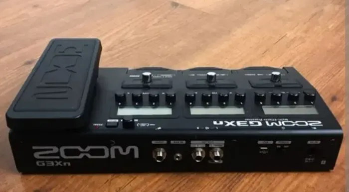 Pedaleira zoom g3xn 