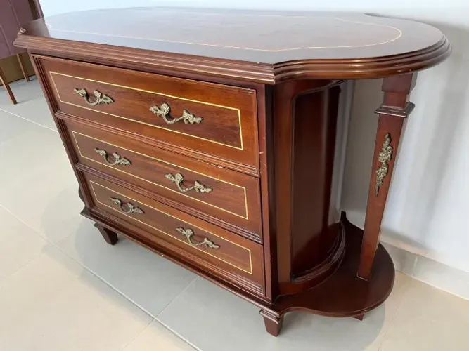 Aparador estilo Clássico com Marchetaria - Lindíssimo