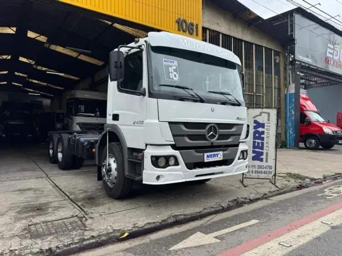 M BENZ ATEGO 2426 ANO 2016 UNICO DONO AR COND BAIXA KM