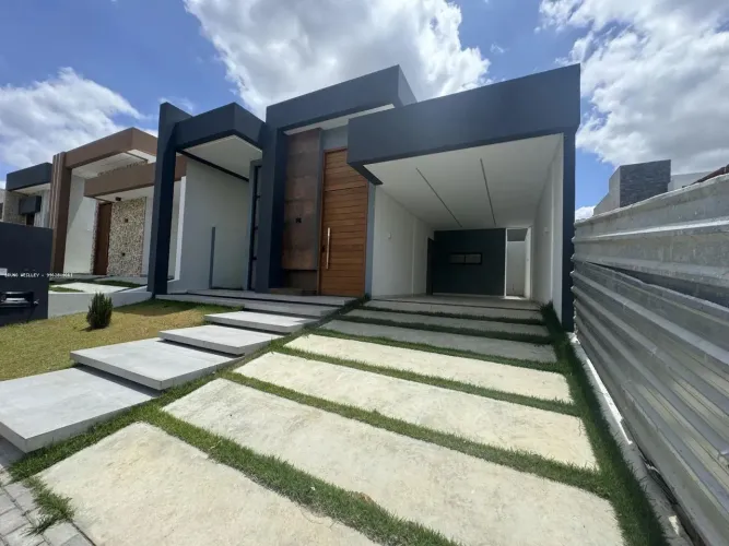 Casa em Condomínio para Venda em Campina Grande, Santa Terezinha, 3 dormitórios, 1 suíte,