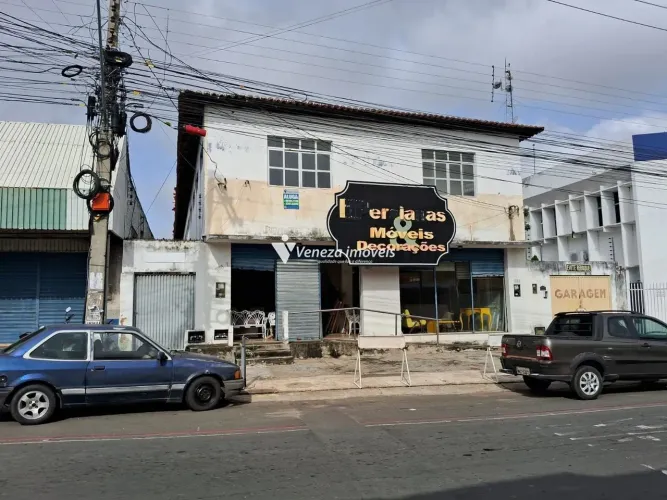 Sala Comercial ampla com salas para aluguel