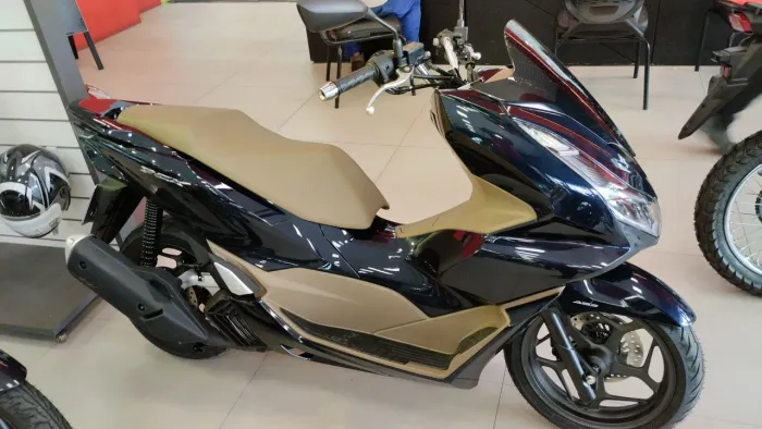 PCX 160 DLX ABS