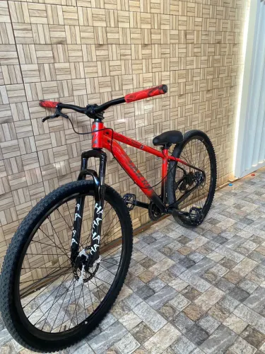 Bike aro 29,aceito oferta e troco por iphone 11 pra cima