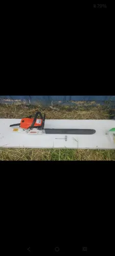 Vendo motoserra 700 pila 