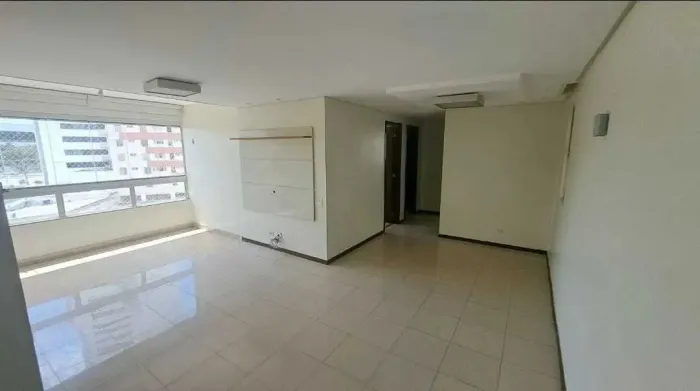 Residencial Itaúba - Apartamento á venda no Alto da Glória, 03 quartos sendo 01 suítes, 01