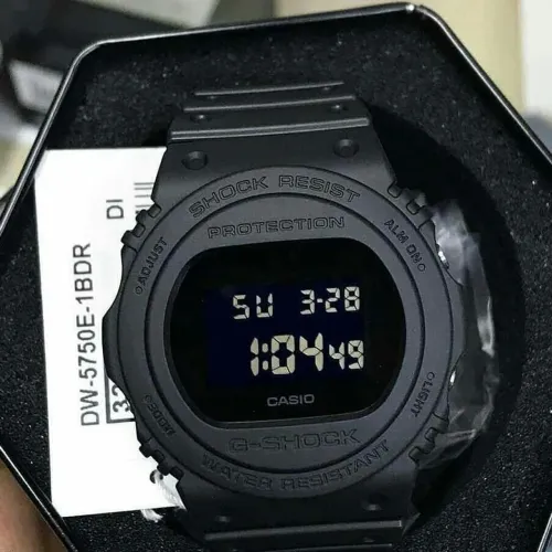 Relógio G-SHOCK DW-5750E-1BDR - NOVO ORIGINAL C/ CERTIFICADO DE GARANTIA