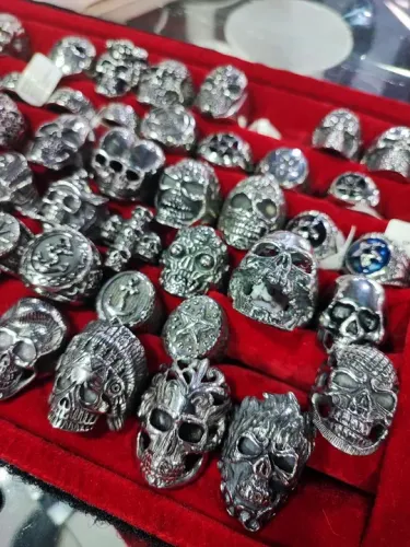 Anéis de caveira em Aço - Estilo gótico