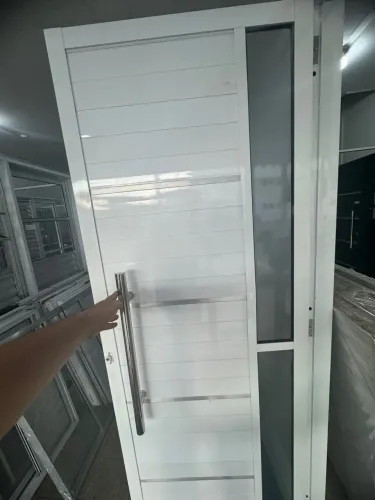 Portas de alumínio branco luxo lambril 80CM - APARTIR de R$1379,99 Bà vista