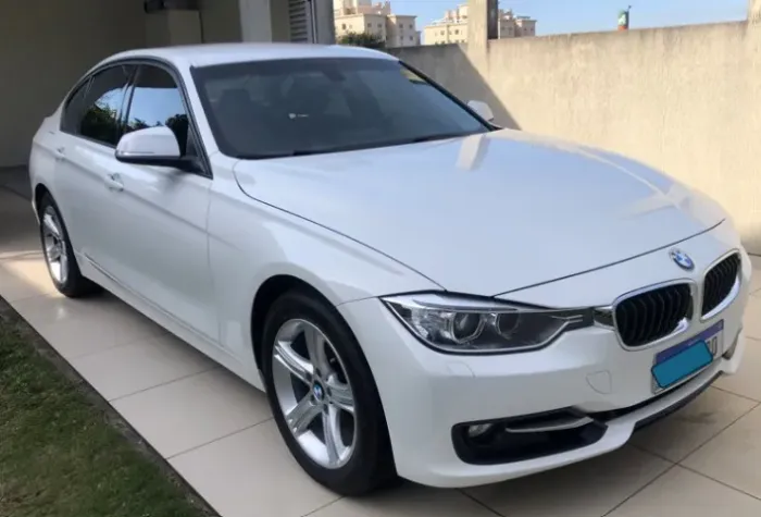 BMW 320I A 2.0 Turbo/activeflex 16V 184cv 4P 2015 (87.880km)