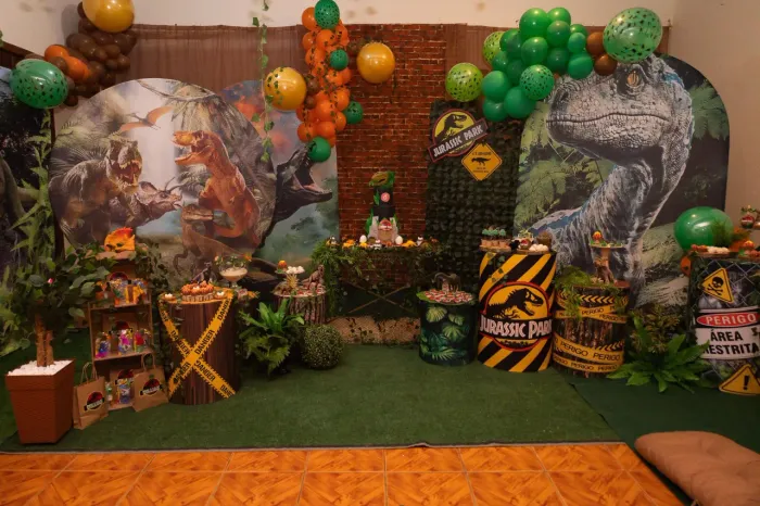 Kit Decoração para Festas Completo Jurassic Park | + de 70 ítens 