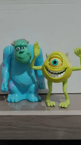 MONSTROS S.A MCDONALD'S 