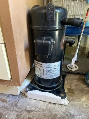 Compressor ar condicionado 220 w trifásico 60.000 btus 220 wts