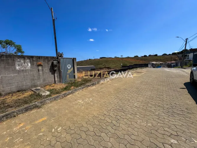 Lote com 348,38m2 em Cariacica Sede - Cariacica - ES